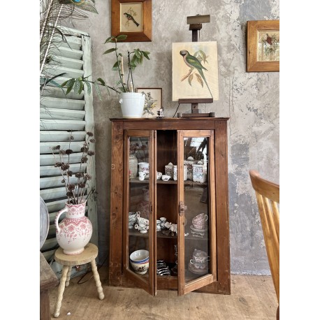 Vitrine ancienne