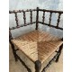 Chaise d’angle paillée