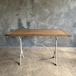 Table bistrot