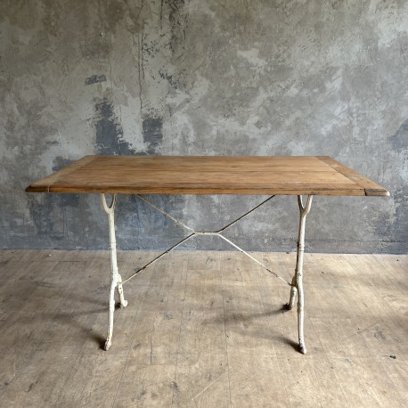 Table bistrot