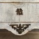 Commode patinée