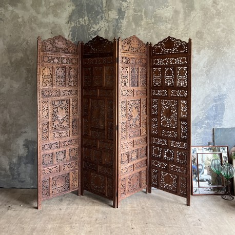 Paravent sculpté en bois