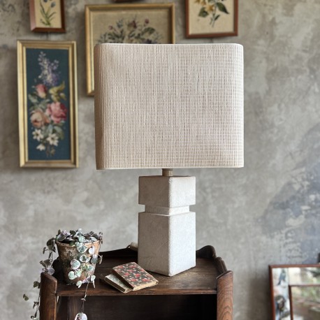 Lampe en pierre