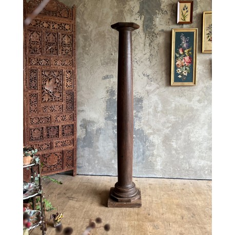 Colonne ancienne