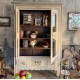 Armoire ancienne  peinte