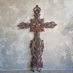 Croix en fonte