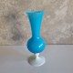 Vase opaline