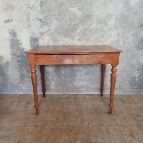 Table en pin