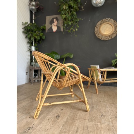 Paire de fauteuils coquille en rotin