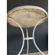 Table de jardin en marbre