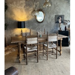 Chaises en paille anciennes
